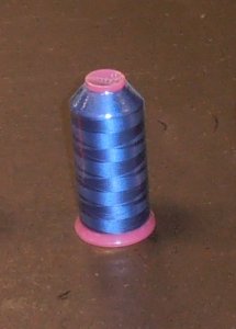 nit vyšívácí viskozová MARATHON 5000m-120/2 modrá