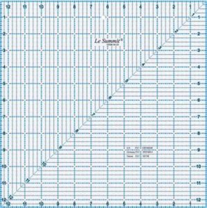patchworkové pravítko - čtverec 12,5x12,5 v palcích modro-černé linky