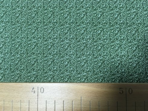 látka 140cm šíře/100%bavlna větvičky tm.zelená